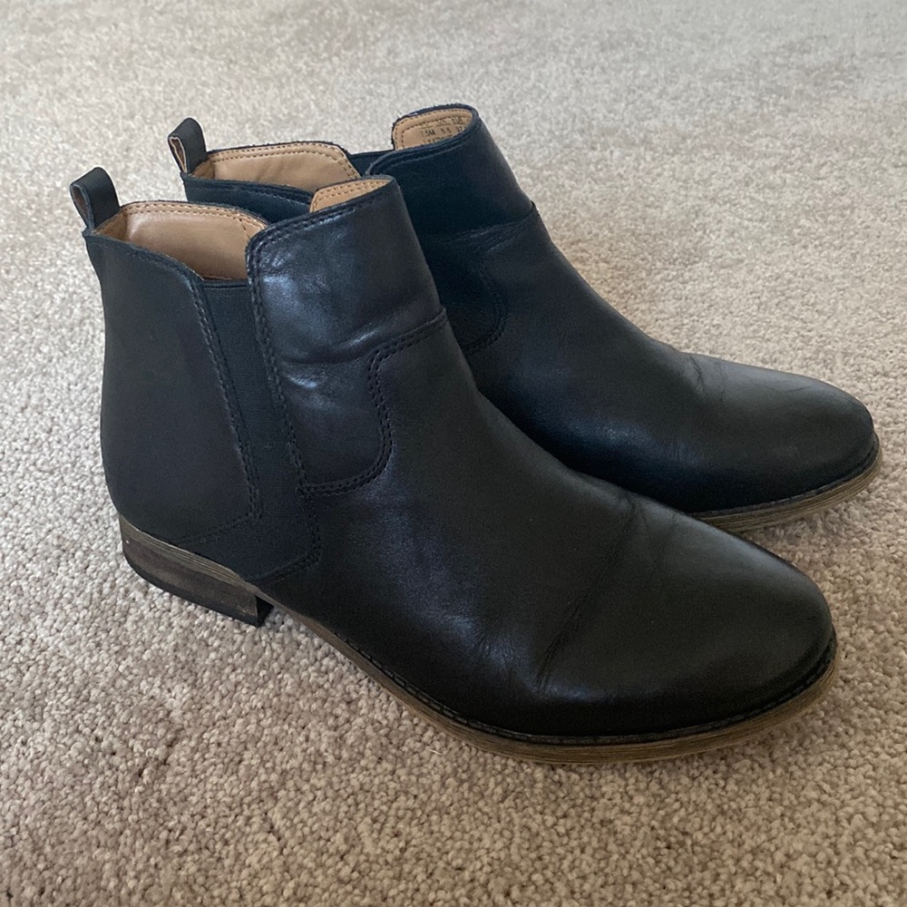 black womens booties